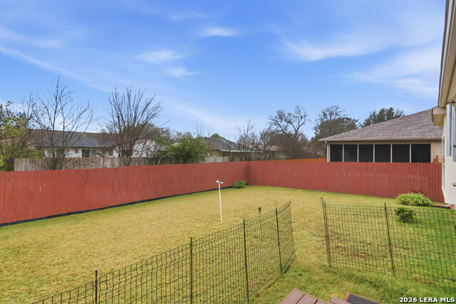 Image 35 of 43 For 532 Rooster  