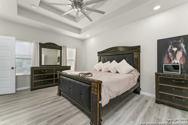 Image 24 of 37 For 16851 Griffin Rd #2