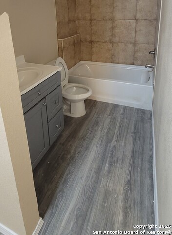 Image 11 of 39 For 127 Orange  