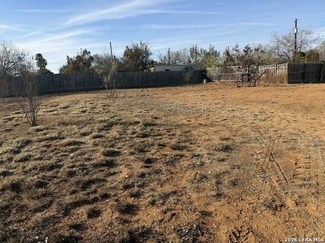 Image 4 of 5 For 404 Hugo E 