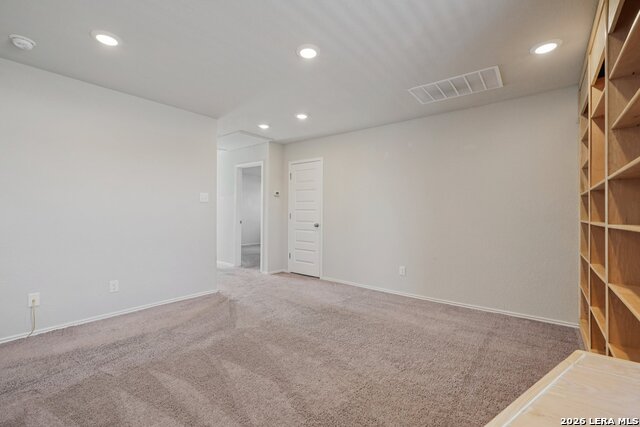 Image 18 of 37 For 2564 Smokey Cv