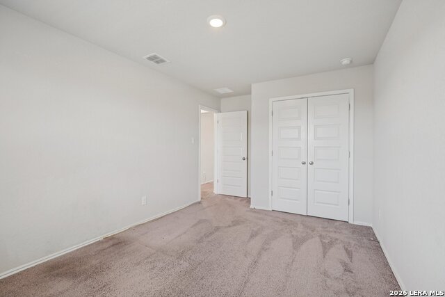 Image 32 of 37 For 2564 Smokey Cv