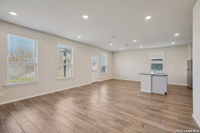 Image 6 of 37 For 2564 Smokey Cv