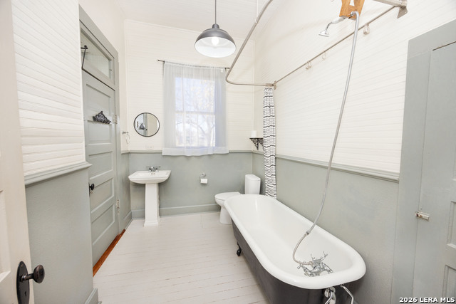 Image 12 of 30 For 7150 County Road 429