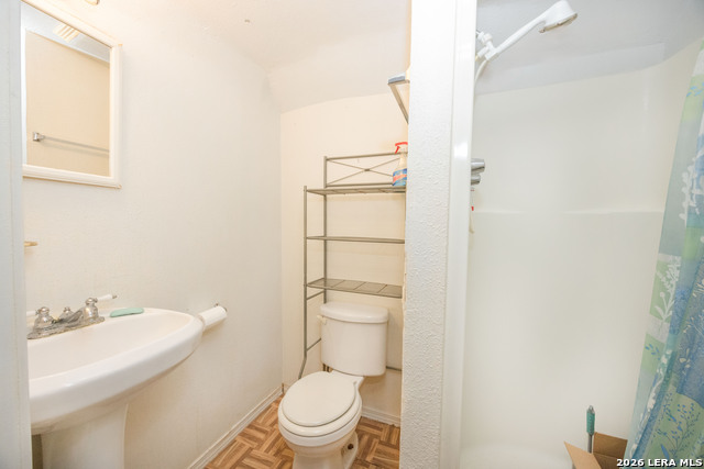 Image 17 of 30 For 7150 County Road 429