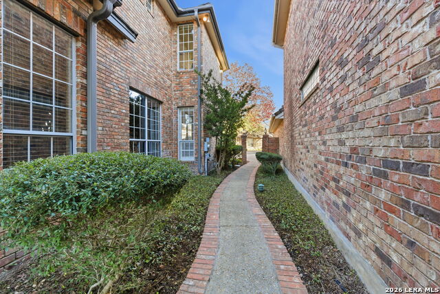 Image 39 of 48 For 35 Haverhill Way