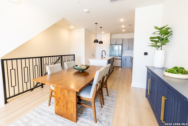 Details for 719 Locust E 4110, San Antonio, TX 78212