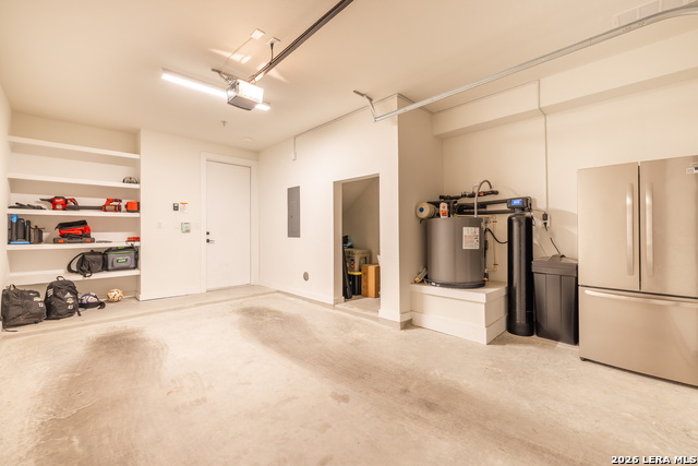 Image 22 of 23 For 719 Locust E 4110