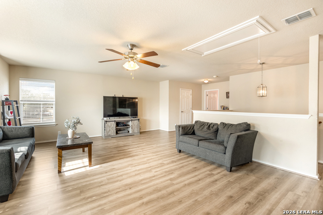 Image 21 of 35 For 9003 Arabian King