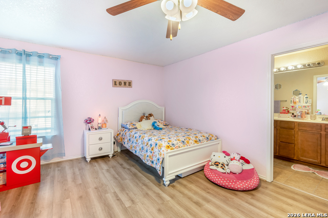 Image 24 of 35 For 9003 Arabian King