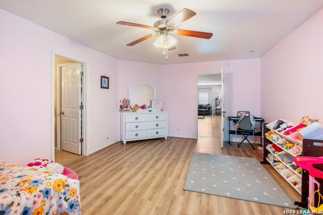 Image 25 of 35 For 9003 Arabian King