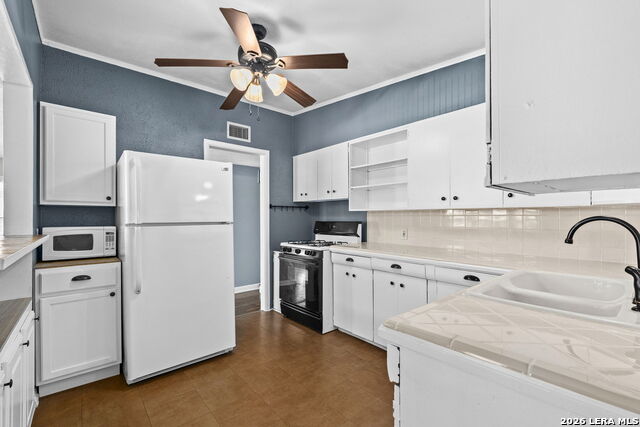 Image 15 of 42 For 106 Bella Vista Drive