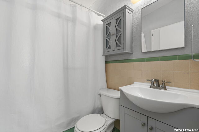 Image 21 of 42 For 106 Bella Vista Drive