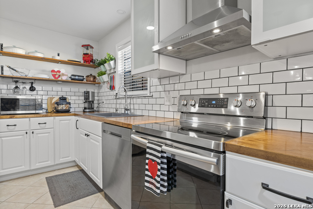 Image 12 of 30 For 165 Rampart Dr W 701