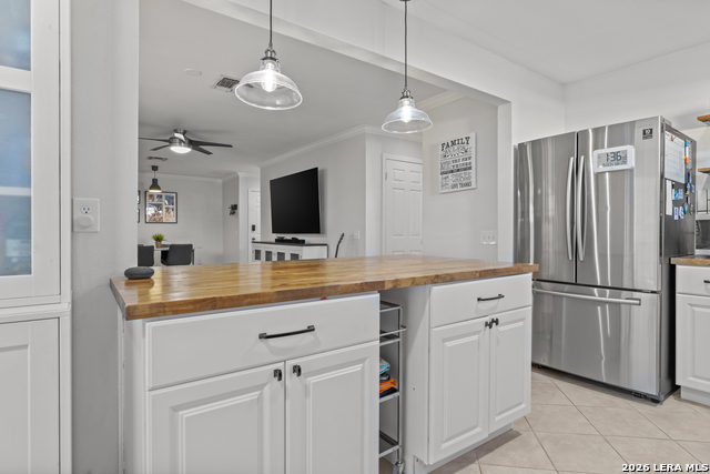 Image 13 of 30 For 165 Rampart Dr W 701