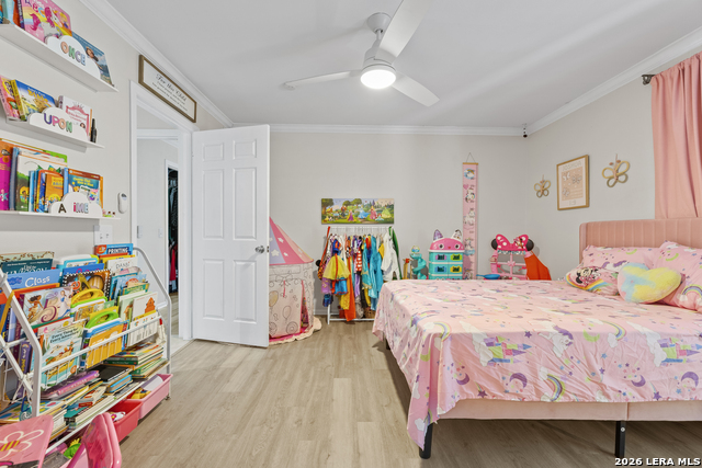 Image 16 of 30 For 165 Rampart Dr W 701