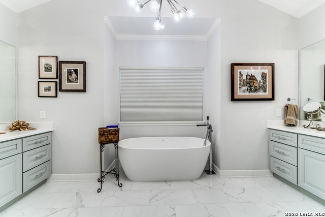 Image 16 of 27 For 313 James St