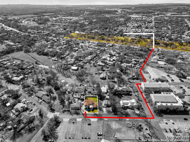 Image 26 of 27 For 313 James St