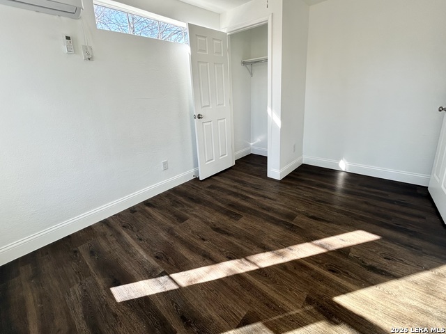 Image 10 of 24 For 715 Gerald W