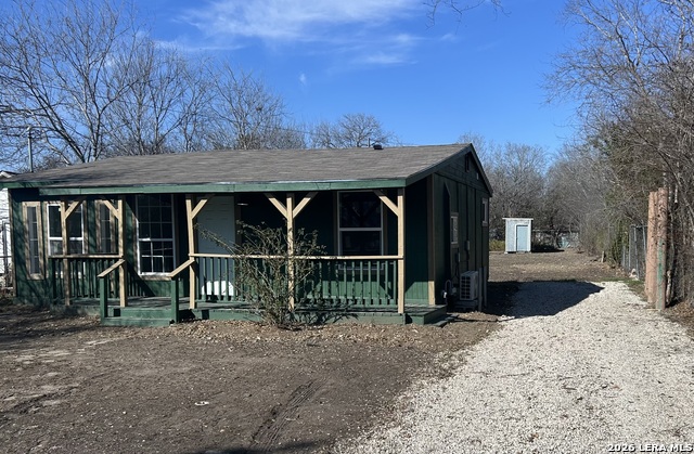 Image 2 of 24 For 715 Gerald W