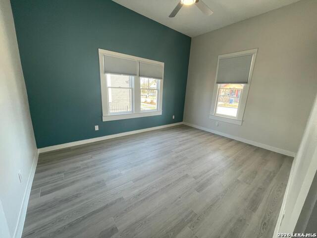 Image 14 of 22 For 821 Burleson