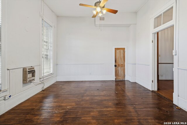 Image 13 of 59 For 802 Kentucky Ave