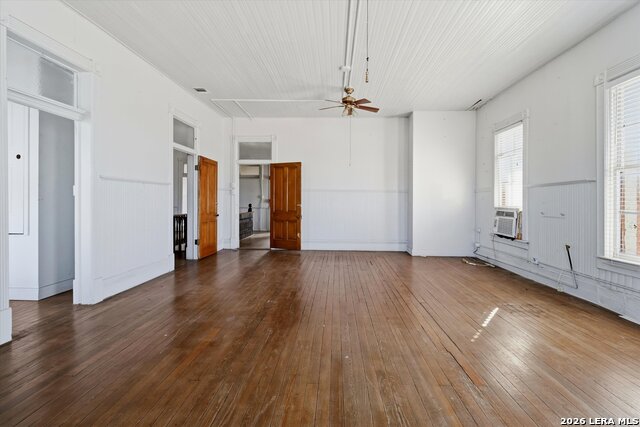 Image 27 of 59 For 802 Kentucky Ave