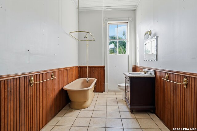 Image 36 of 59 For 802 Kentucky Ave