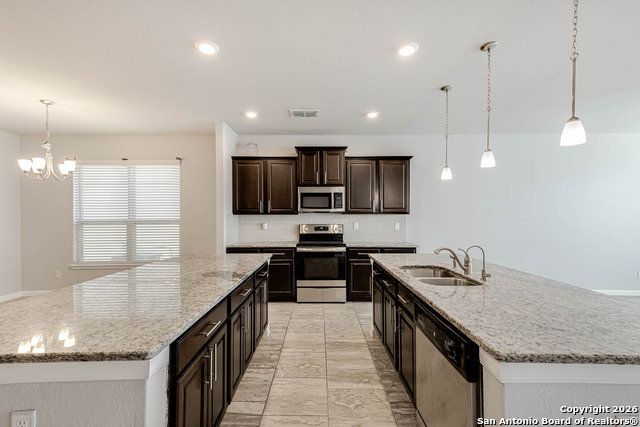 Image 13 of 32 For 8908 Arundal