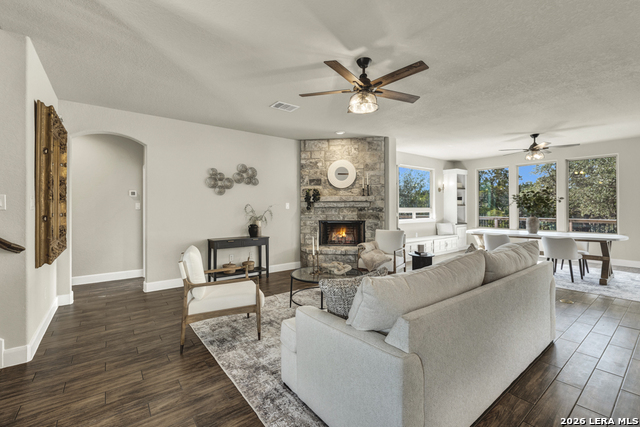 Image 9 of 49 For 1621 Angolo  