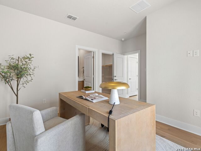 Image 14 of 46 For 543 Mcmonigal Place  Bldg. 3