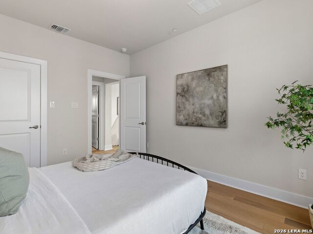 Image 32 of 46 For 543 Mcmonigal Place  Bldg. 3