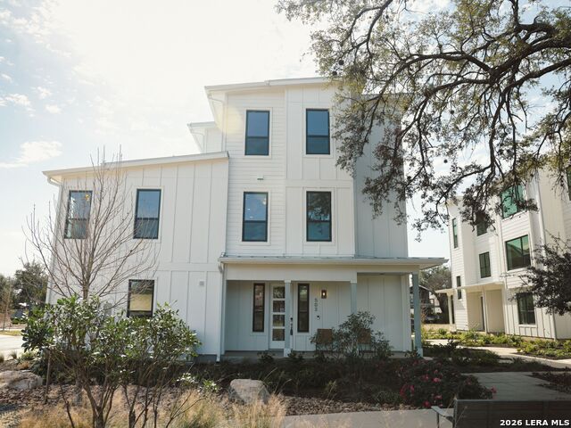 Image 7 of 46 For 543 Mcmonigal Place  Bldg. 3