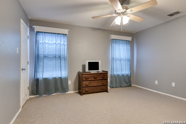 Image 17 of 31 For 827 Point Cove