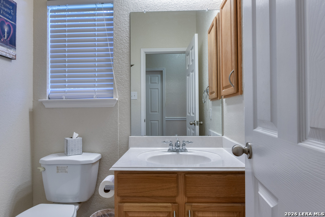 Image 24 of 31 For 827 Point Cove