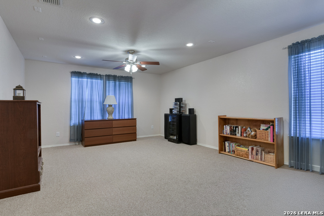 Image 25 of 31 For 827 Point Cove