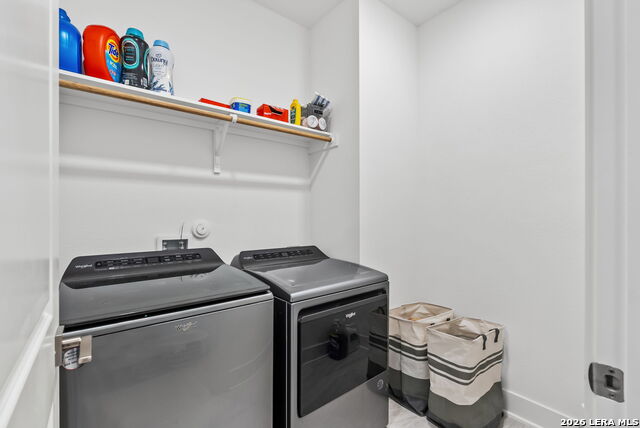 Image 26 of 28 For 2906 Vista Pkwy