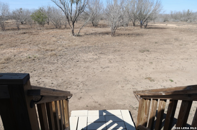 Image 15 of 19 For 146 Frio Estates Dr