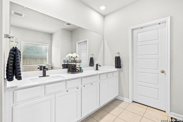 Image 22 of 48 For 2510 Pitcher Rnch