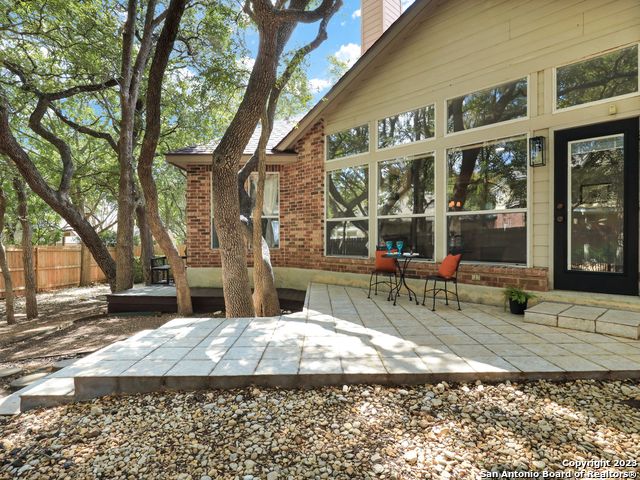 Image 30 of 33 For 26 Silverhorn Drive