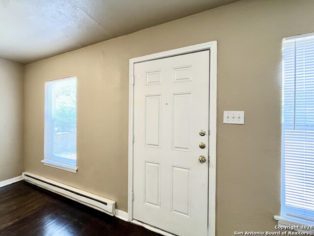 Image 23 of 33 For 245 Deerwood Dr