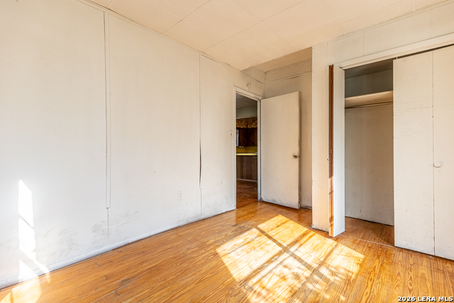 Image 13 of 28 For 905 4th  