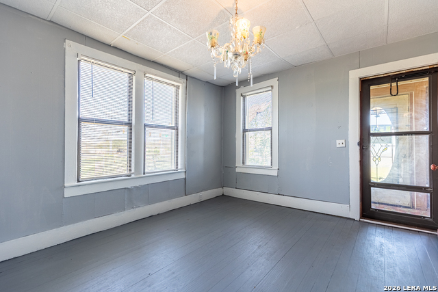 Image 19 of 28 For 905 4th  