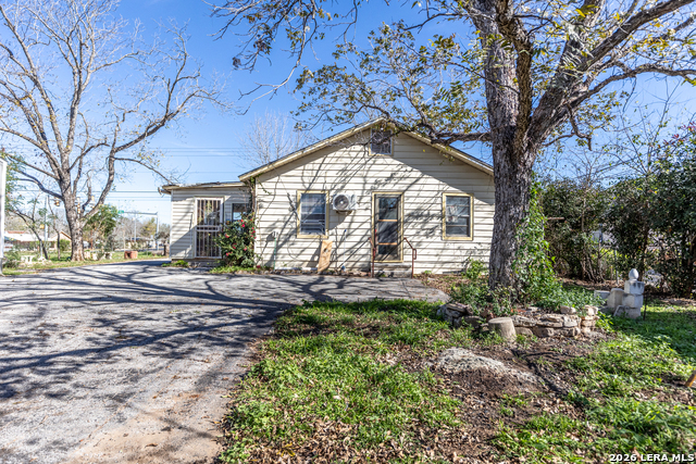 Image 26 of 28 For 905 4th  