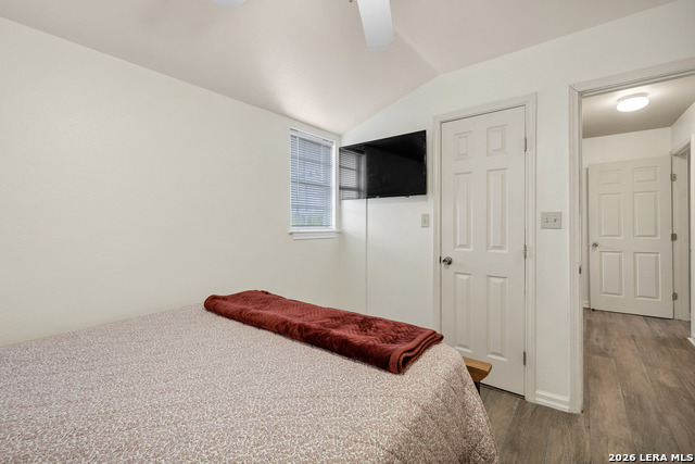 Image 19 of 43 For 1145 Roadrunner