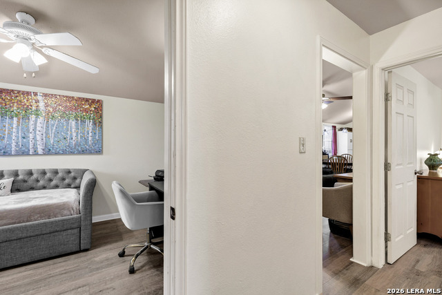 Image 22 of 43 For 1145 Roadrunner