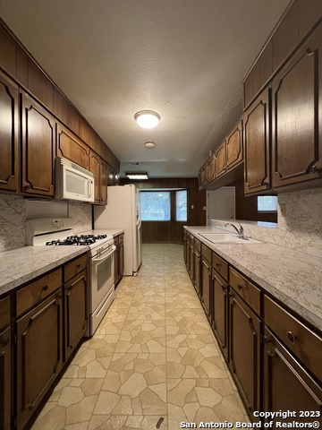 Image 12 of 30 For 1735 Donaldson Ave