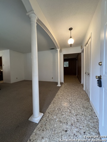 Image 4 of 30 For 1735 Donaldson Ave