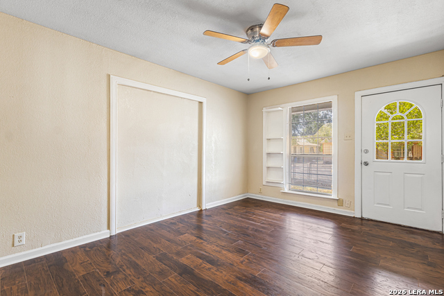 Image 4 of 8 For 1119 Fenfield