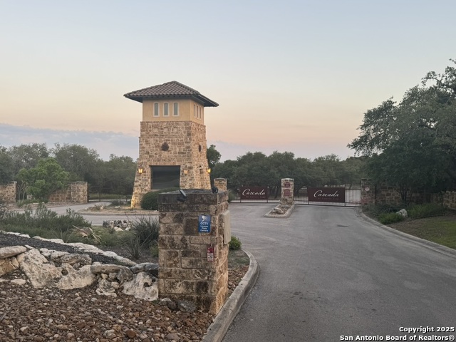 Image 8 of 30 For 2319 Cascada